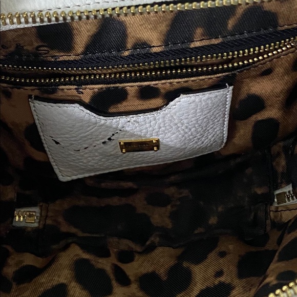 Dolce and Gabbana softbag. White Color. Small - Picture 8 of 11